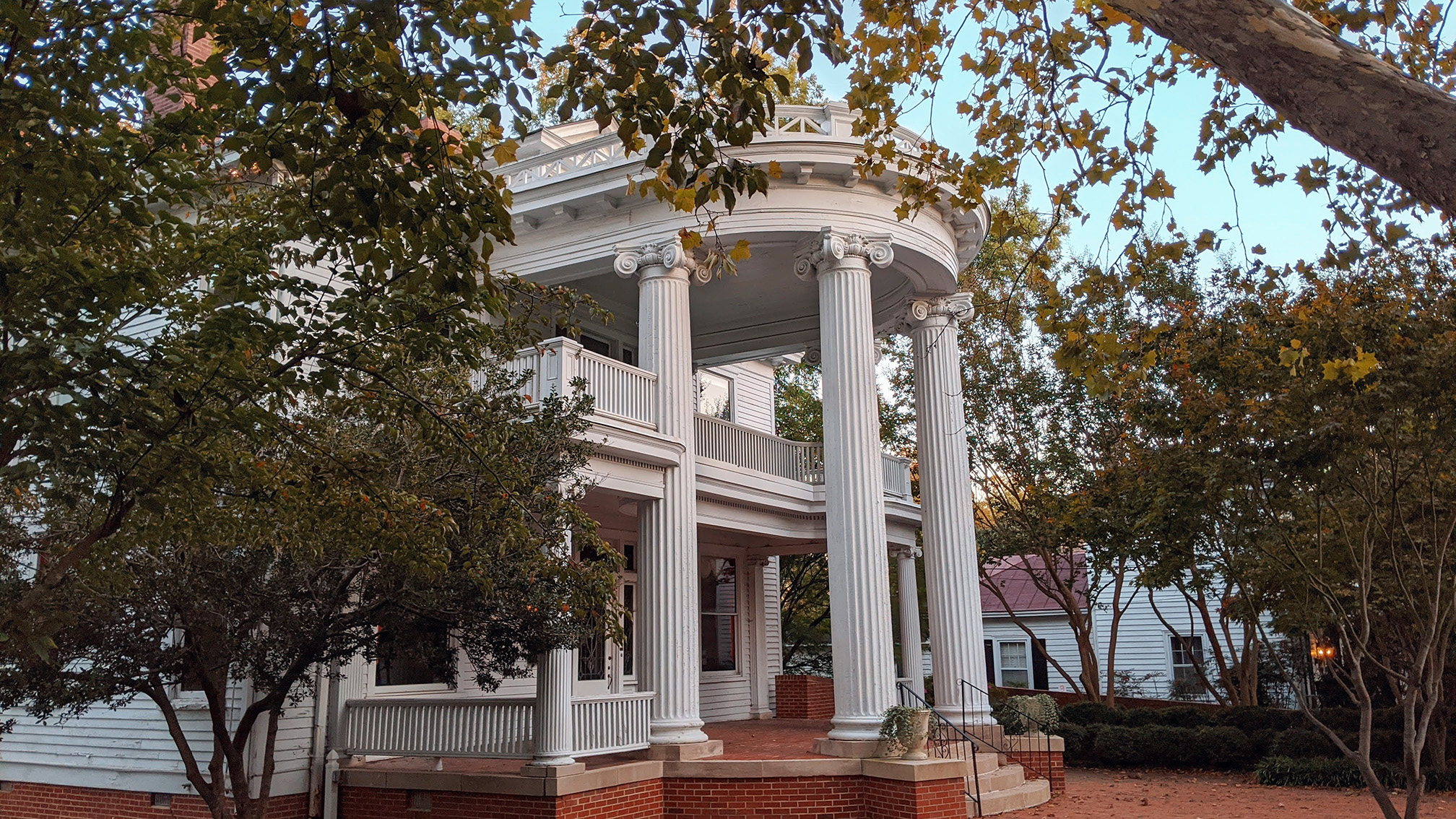 exterior of the historic Tucker house