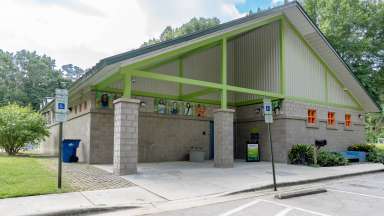 Peach Road Exterior
