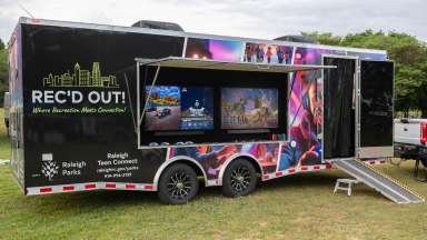 mobile video game center