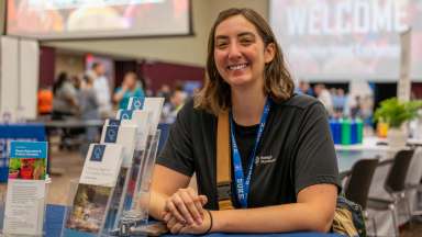 Vendor of Expo at Table
