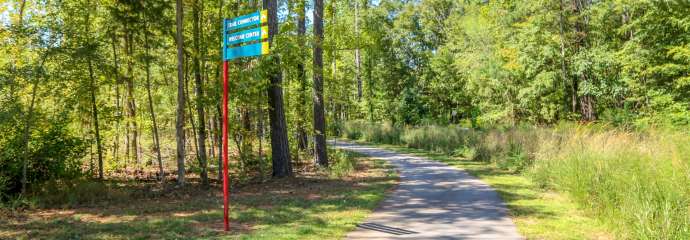 One of the many trails at Forest Ridge Park