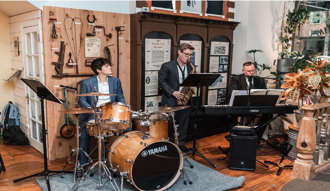 live band at COR