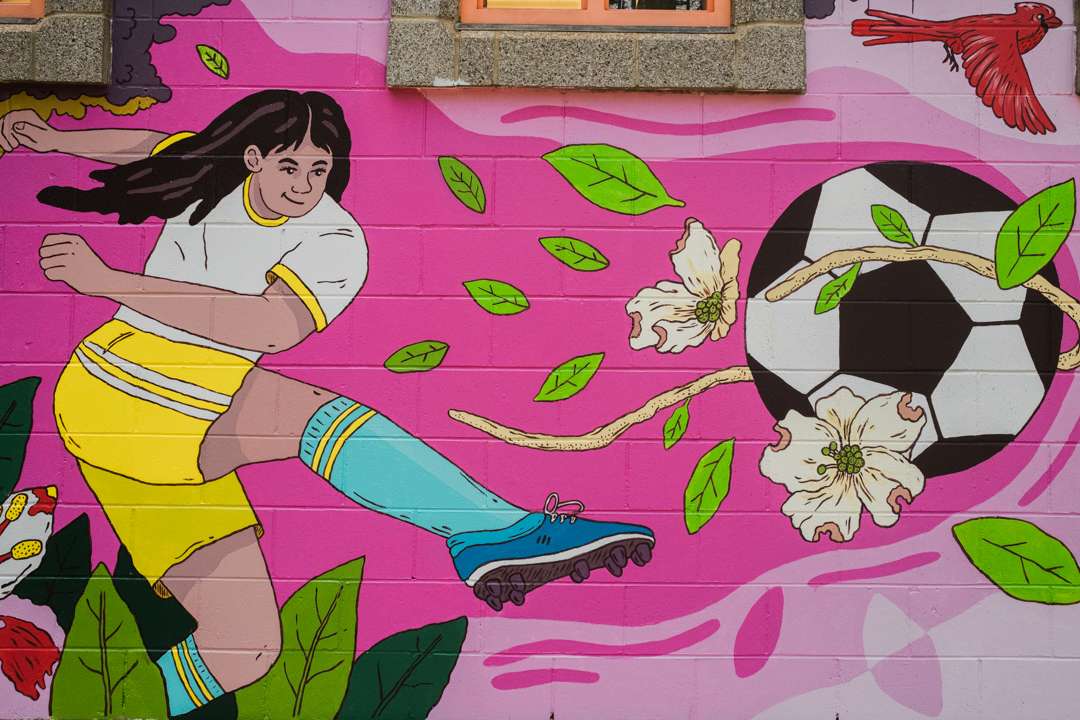 Up close of Peach Rd Park Mural by Eli Arguello